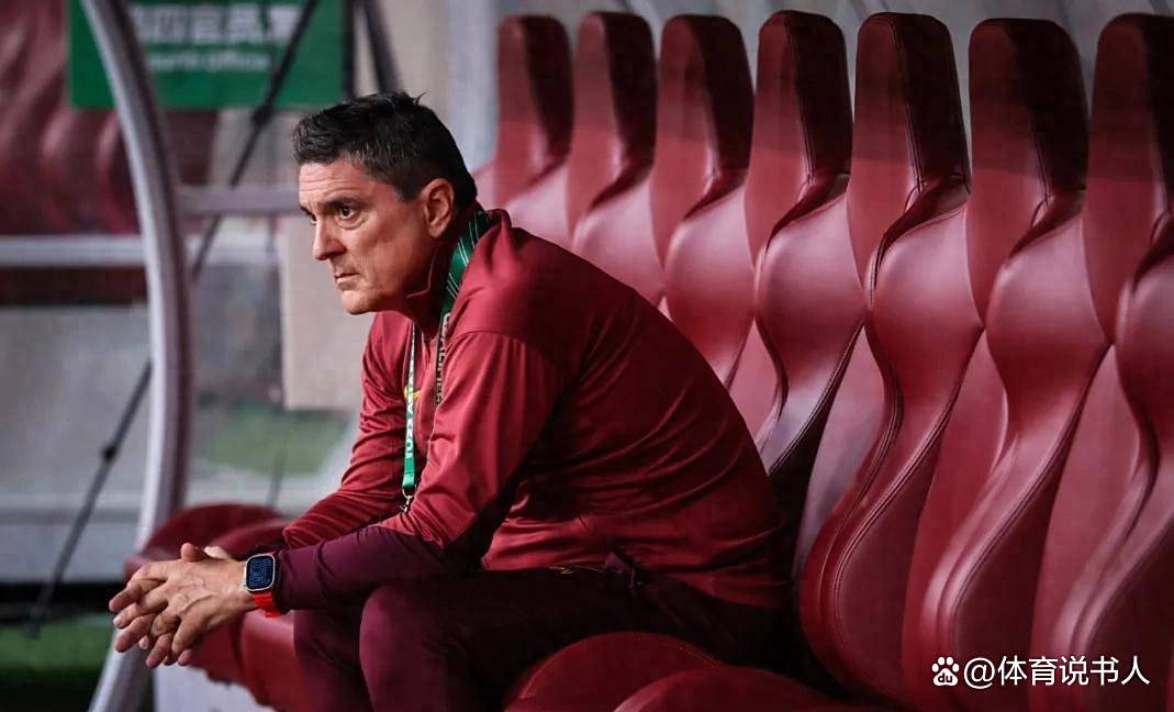 澳大利亚运动员突破自我，打破历史记录