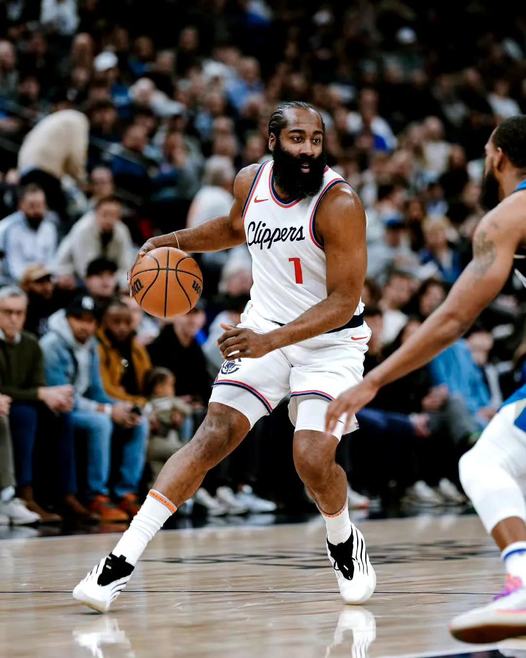 九游app下载-快船击败热火，伦纳德成为MVP热门